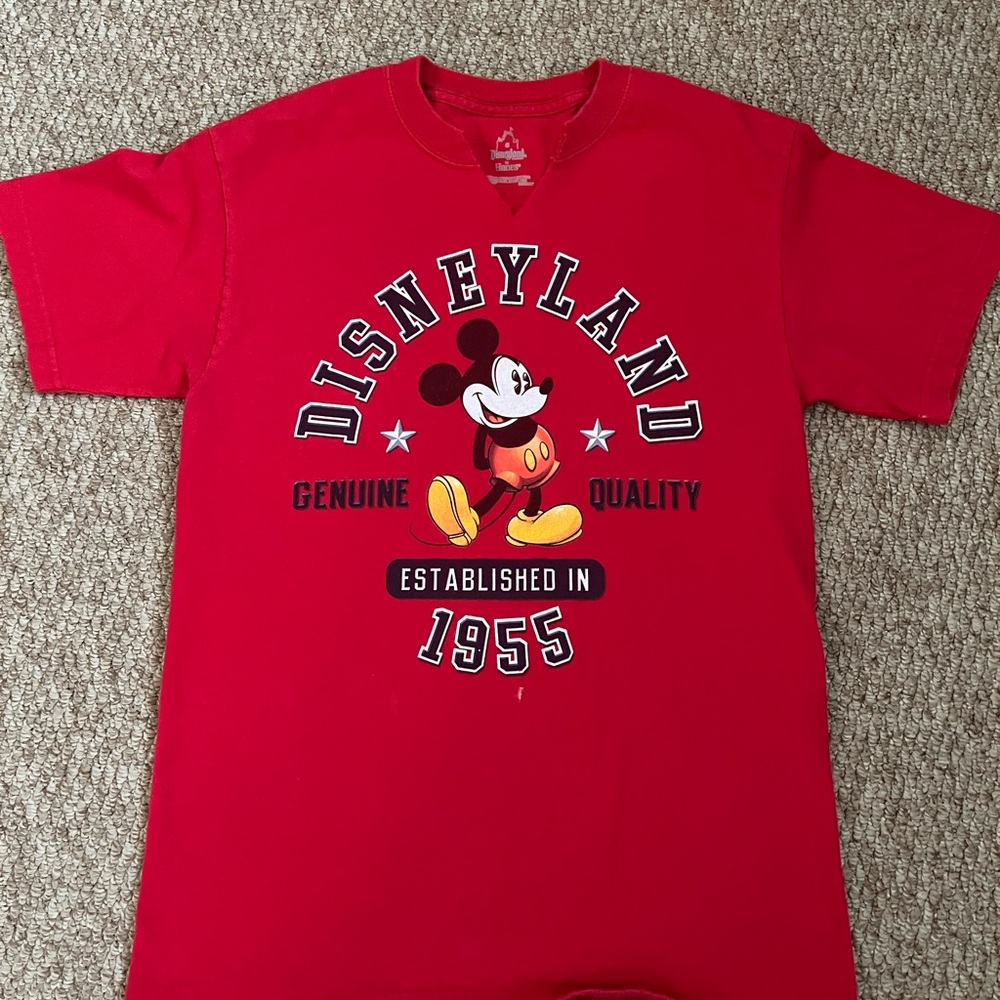 Disneyland Mickey Mouse Red Graphic Tee. Tag Size S Vintage Style